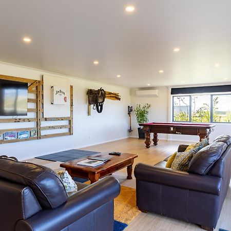 Hilltop Whakaipo Estate 陶波 外观 照片