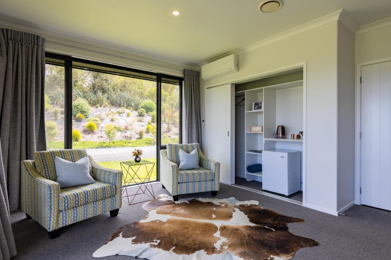 Hilltop Whakaipo Estate 陶波 外观 照片